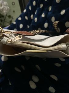 Stylish White Handbag