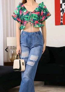 Floral Print Crop Top