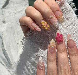 Sea Shell Flower Design