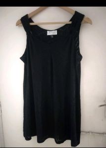 Lace Detail Ruched Tops