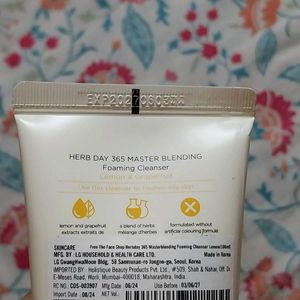 Korean Fash Cleanser