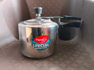 Pigeon Special Pressure Cooker