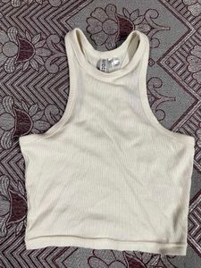 hnm tank top in cream colour
