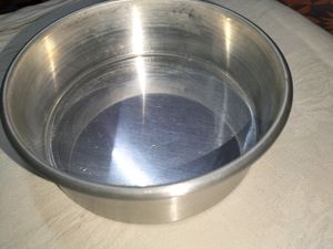 Round bakeware