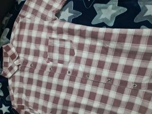 Levi&#39;s Plaid Shirt