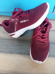 Maroon Casual Sneakers