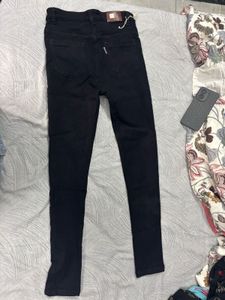 Black narrow Jeans