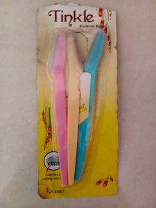 Eyebrow Razor And Makeup Brushes