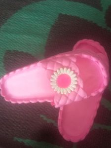 Ladies And Girls Flip Flop Slippers
