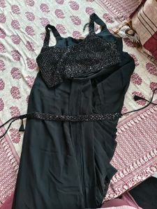 Chic Black Dress