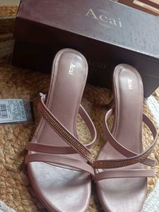 Acai Heels