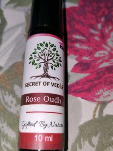 Premium Quality Roll On Attar: Rose Oudh