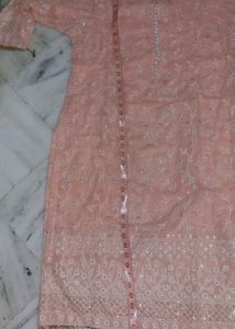 Amboidary Peach Kurta N Pyjama off White Duppata