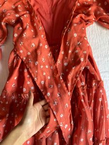 Beautiful Dress 🧡