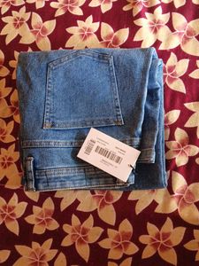 Women Flared High&#39; Rise Blue Jeans