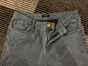 Zudio Light Wash Stretchable Denim Jeans