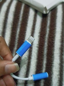 Lightning To 3.5mm Headphone Jack Adapter