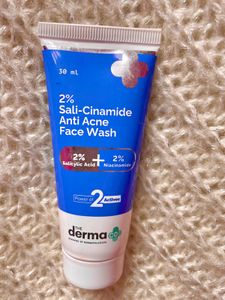 The Derma Co 2% Sali-Cinamide Anti-Acne Face Wash