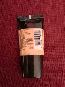 Maybelline Foundation 230&amp;128