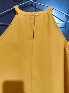 Chic Yellow Cold Shoulder Top