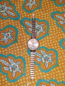 Elegant Rose Gold Tone Watch