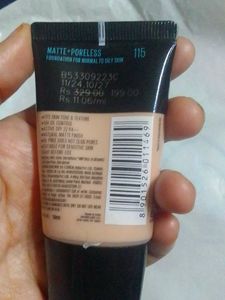 Maybelline Fit Me Foundation &amp; MAC Eyeliner
