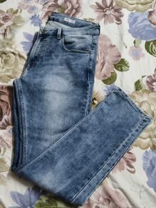 Spykar Men Blue Cotton Regular Fit Narrow Jeans