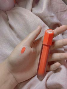 Red Tinted Lipgloss