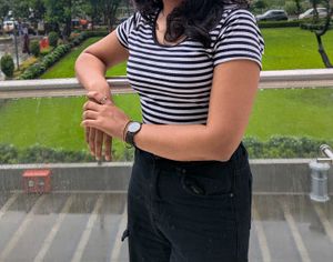Black and white crop top