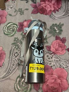 Kids water bottle