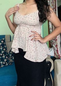 Floral Print Wrap Top.