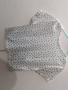 Floral Tie-Front Crop Top