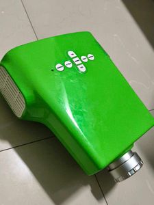 Selling LED Projector