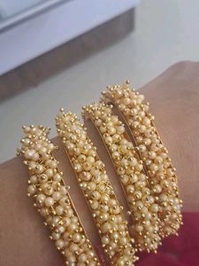 Pearl bangles