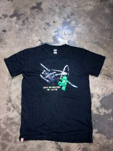 UNIQLO NINJAGO T-SHIRT