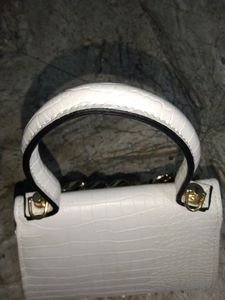 White Leather Hand Bag.                           Price Drop❗