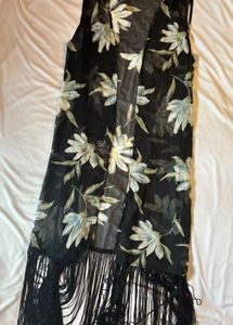 Black and white free size shrug