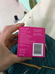 Hula Hoop Brightening Body Wash❤️( travel kit)