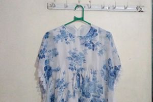 Blue And White Floral Dress👗