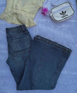 Trendy Wide Regular Jean🌸