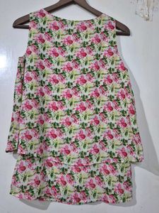 Floral Sleeveless Top