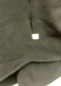 BENETTON BRAND NEW SHRUG