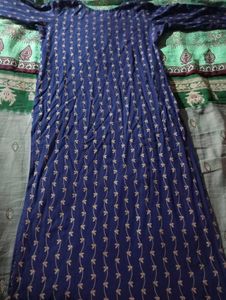 Kurta Set With Embroidery