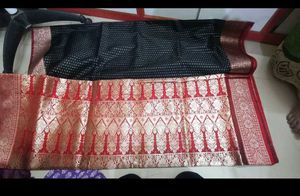 Elegant Tanchoi Banarasi Saree