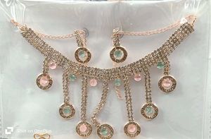 Fancy Choker Set