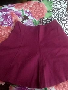 30 Rs Off.... Branded Gap Skirt