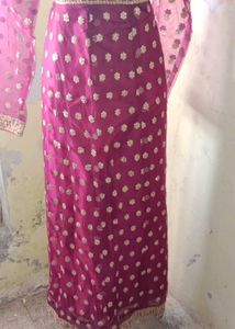 Magenta &amp; Gold Embellished Ethnic gown