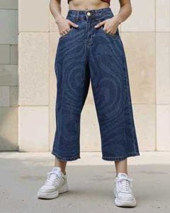 Stylish Patterned Knee Length Jeans