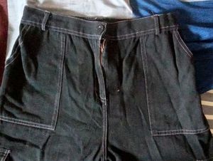 Relaxed Fit Jeans