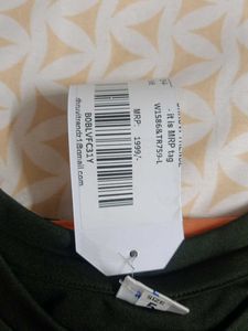 Dark Green And Orange Color Active Wear